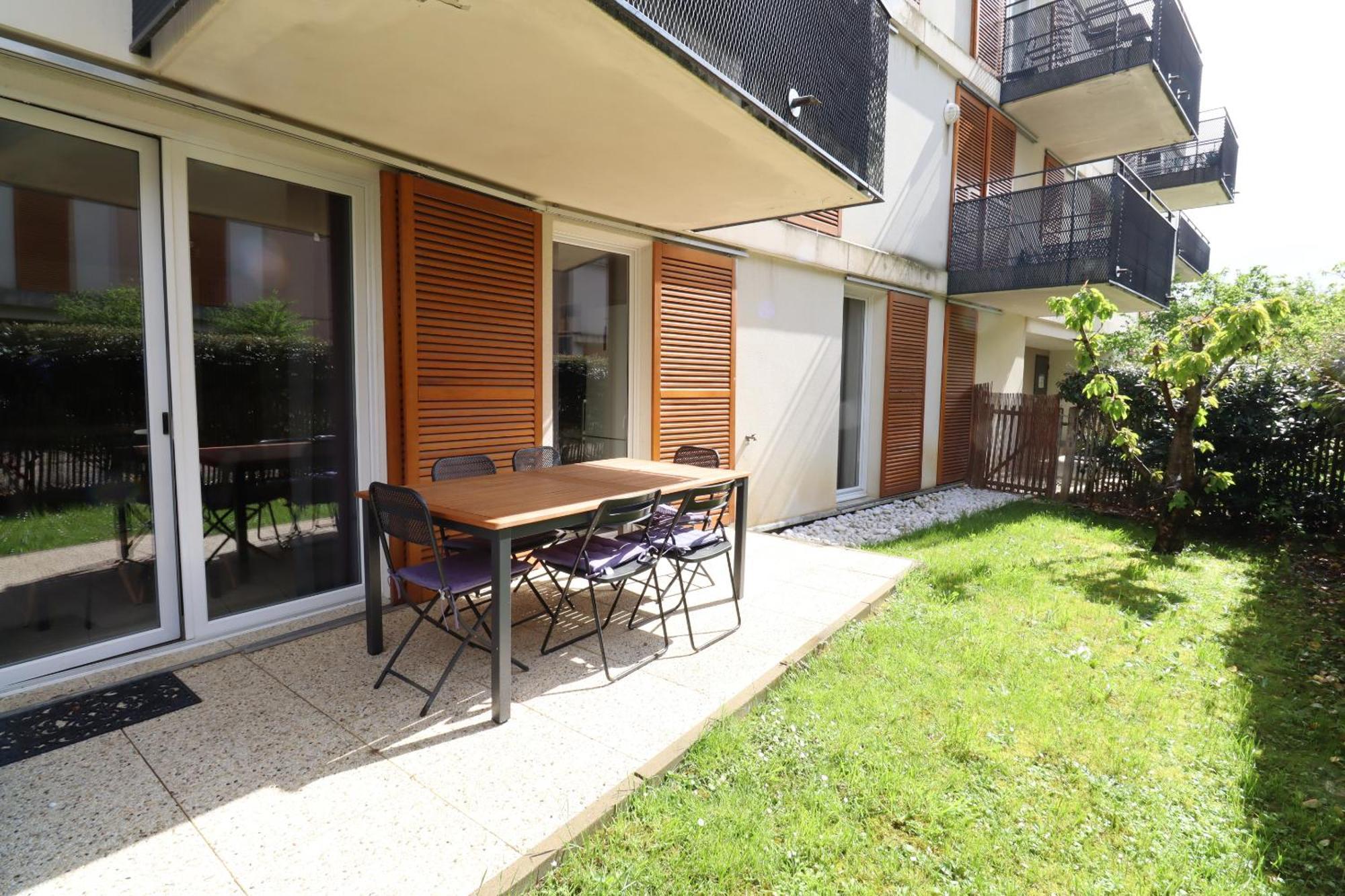 Appartement Montevrain Proche Disneyland - 6 Pax Wifi Parking Exterior photo